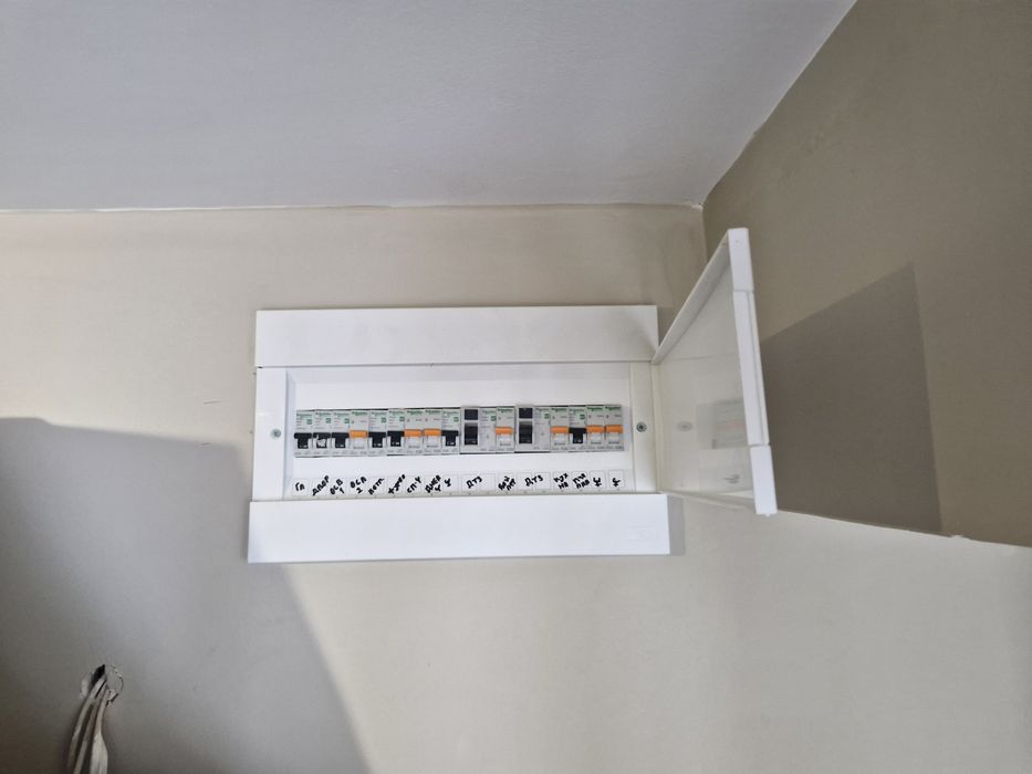 Електро монтаж  95