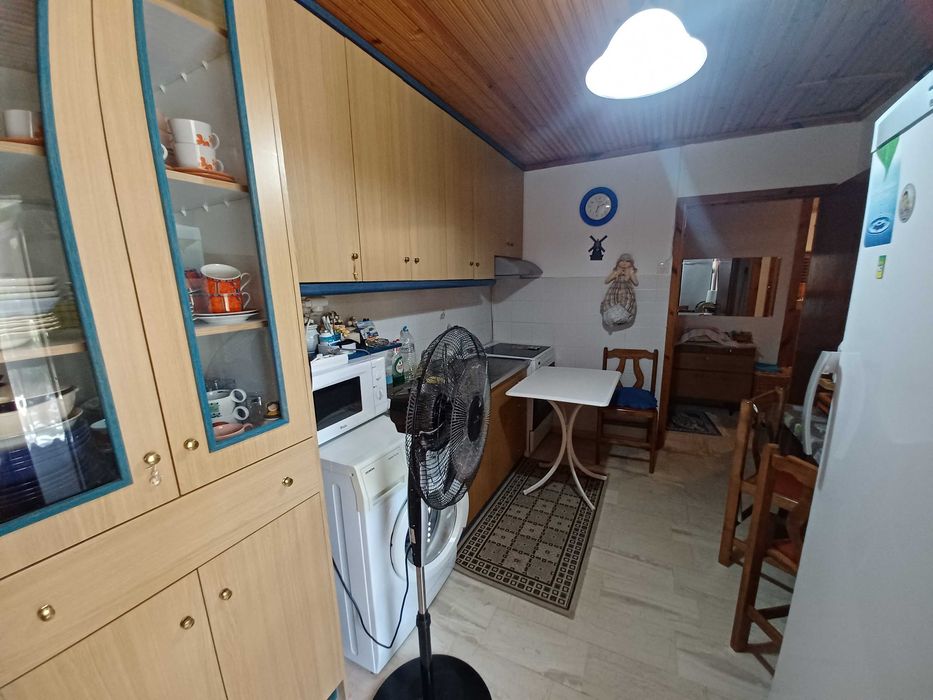 Продава къща 60 м2 с двор 420 м2 в Аспровалта, Гърция