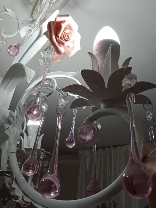 Люстра, продаётся.