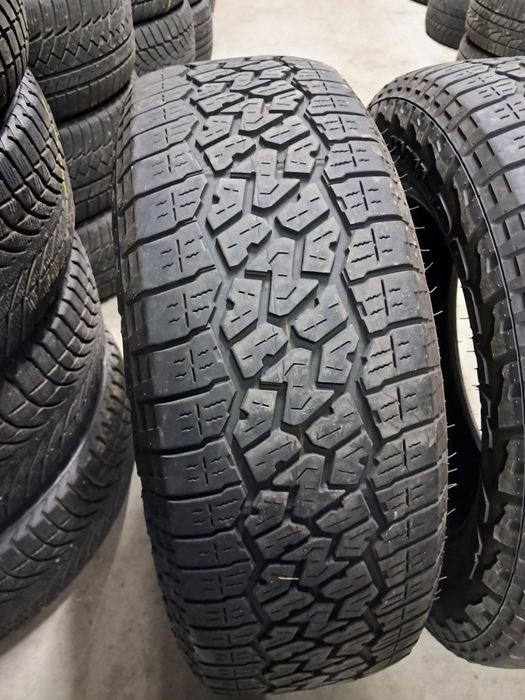 Anvelope second iarna 235 65 R17 Falken