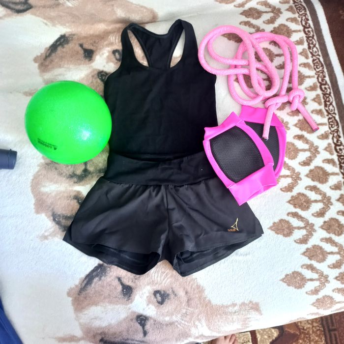 Продам все для гимнастики 5-6 лет