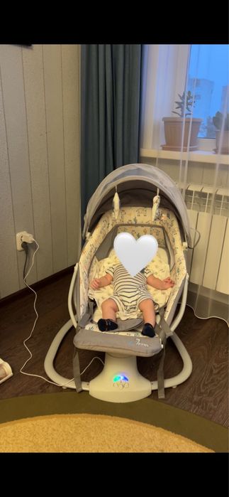 Музыкальная люлька-качеля