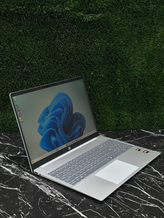 Kuchli  Noutbuk HP Omnibook 5