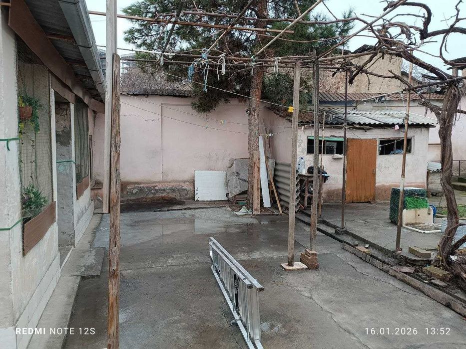 ул.Циолковского дом 3,2-сот 4-комн 103 м² фасад 9 м среднее состояние