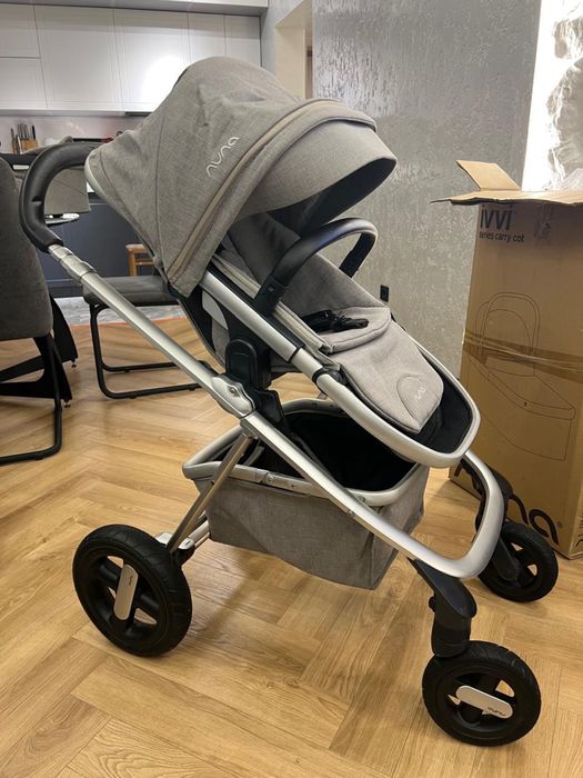Коляска NUNA IVI 5