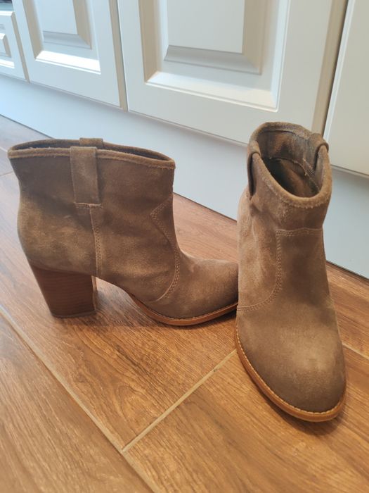 Botine din piele întoarsă Nr. 37