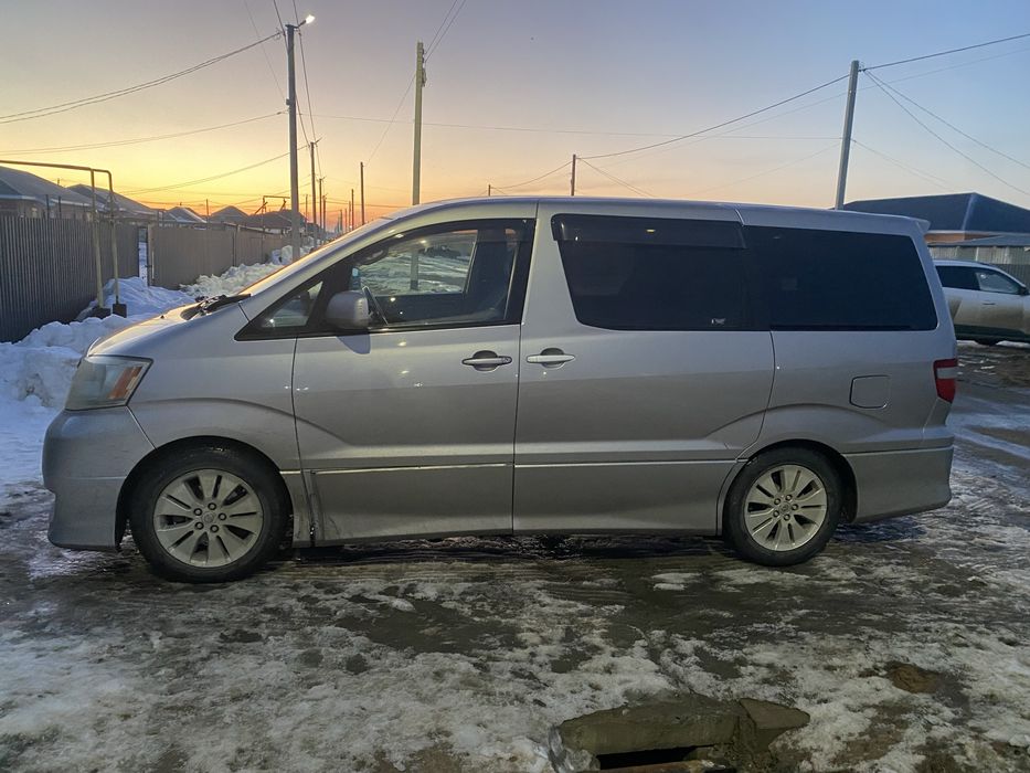 Продается тайота Альфард