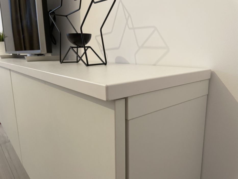 Dulap suspendat, impecabil- 550lei