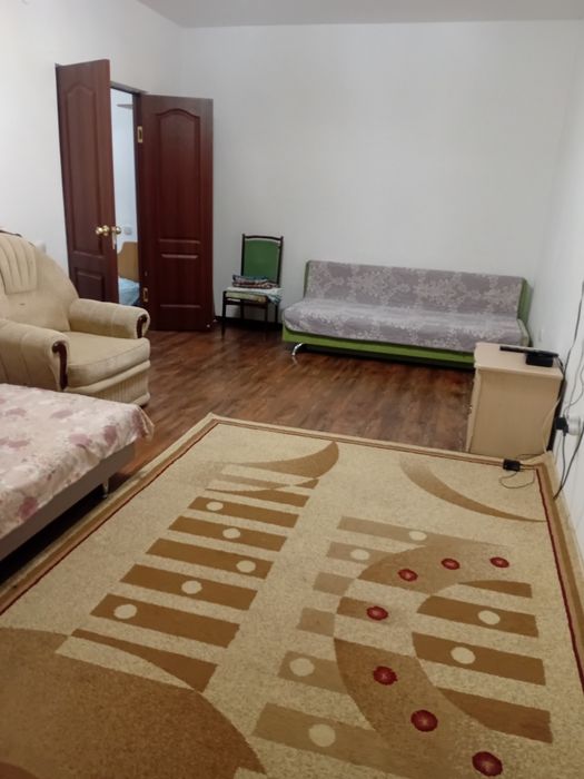 Сдам 2ком.кв посуточно,по часам Батыс 2