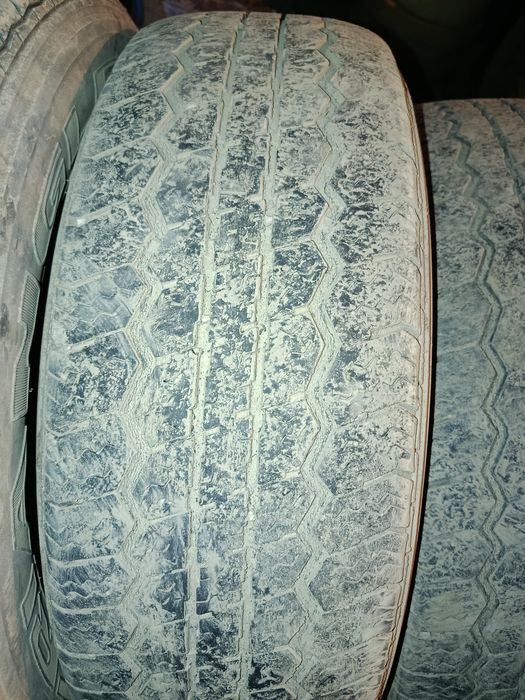 Продам 4 шины на 16