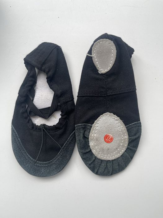 Туфли для мальчиков-школьников