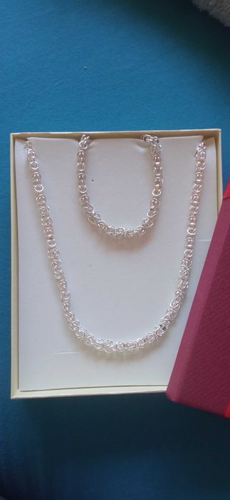Нов, много масивен, сребърен ланец в кутия