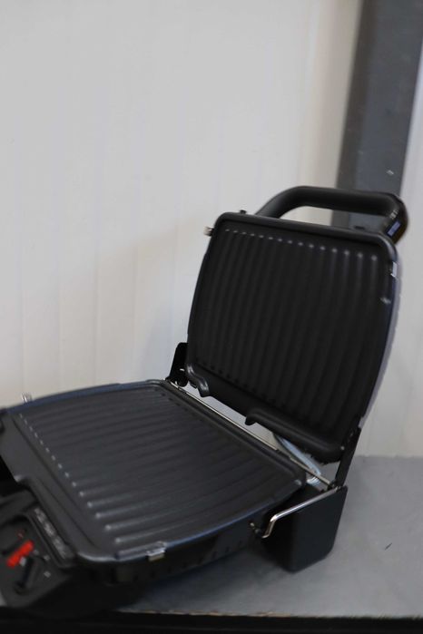 Ultra Compact 600, Мултифункционален Грил GC305012, 2в1 грил и барбекю