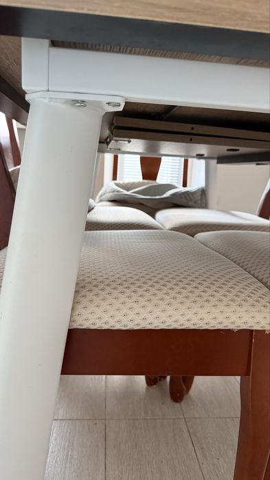 Стол надежный. Удобный