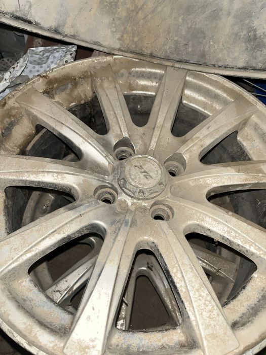 Диска сатылады келісеміз 3 штук 1 еуі жоғалған