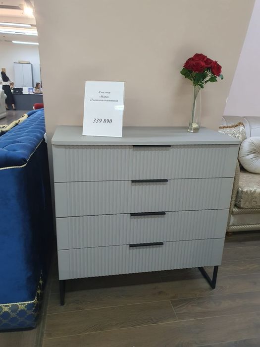 Продам умывальник с раковиной