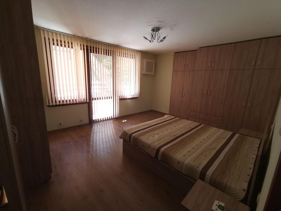 Дава се под наем Многостаен апартамент в Пловдив, Център - 160 кв.м за 750 € - Снимка #4