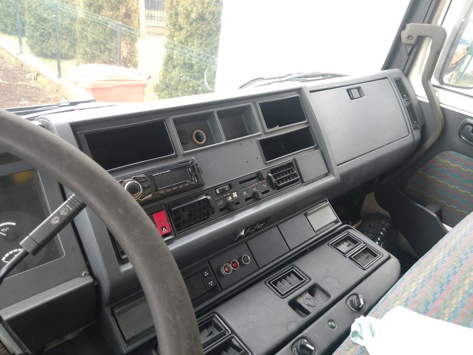 Camion apicol omologat