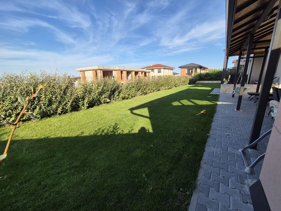 Продава се Къща в с. Белащица, Област Пловдив - 225 кв.м за 2045 €/кв.м - Снимка #10