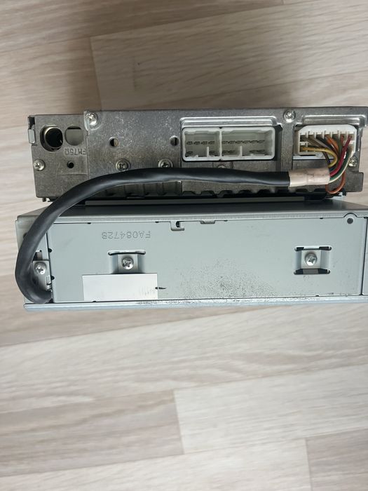 Продам магнитолу Toyota