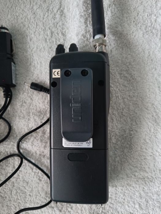 UNIDEN Bearcat Radio scanner