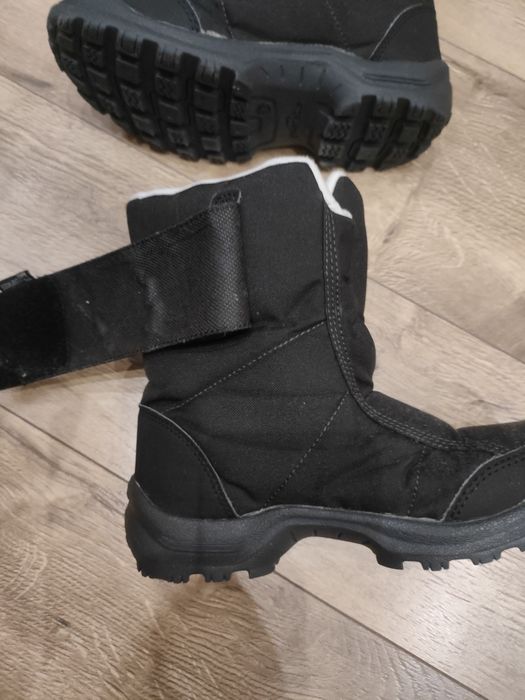 Продавам зимни ботуши 36 номер