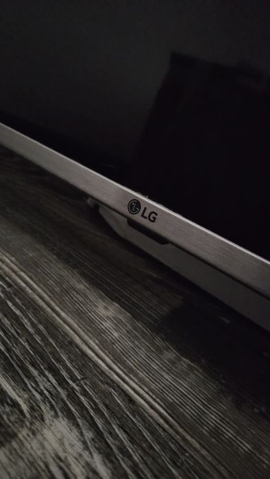Телевизор LG smart tv