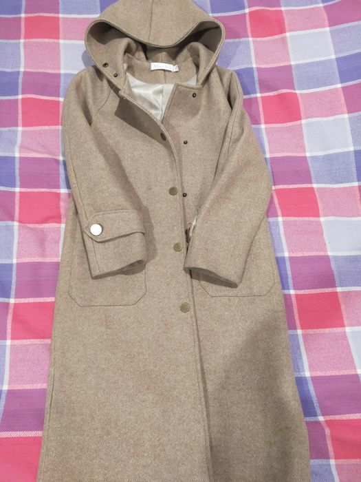 Продам пальто  весеннее - осеннее