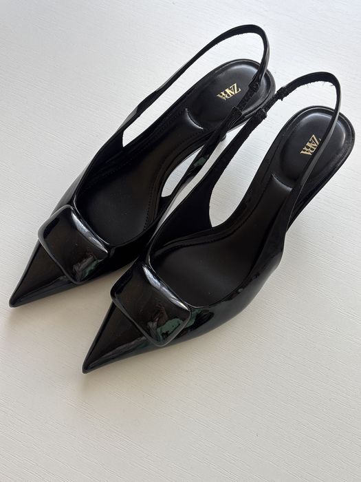 Босоножки б/у 37 размер