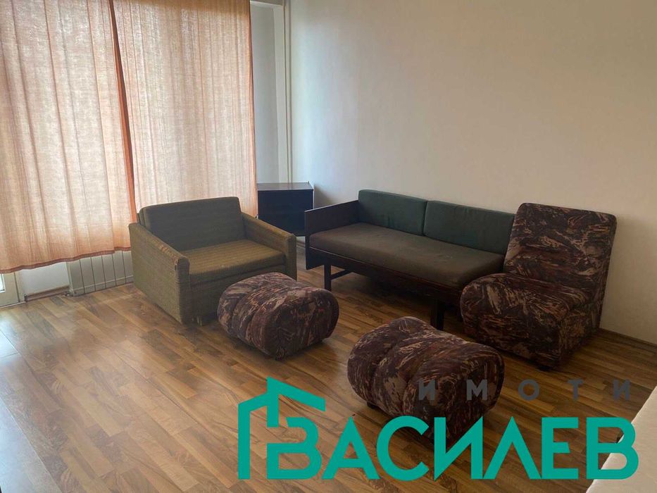 Дава се под наем Едностаен апартамент в София, Център - 45 кв.м за 368.73 € - Снимка #1