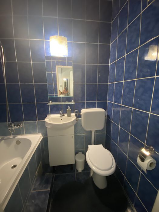 Garsonieră complet renovată 2023 – zona UMF / Spital Județean