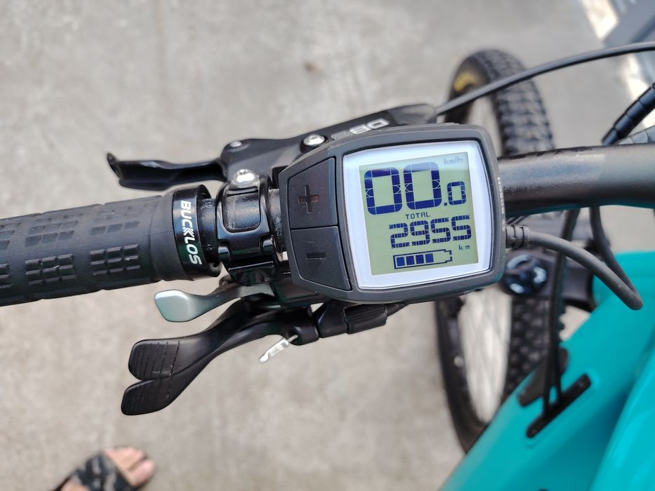 Bicicleta electrica full suspension Scott Strike  e ride 940