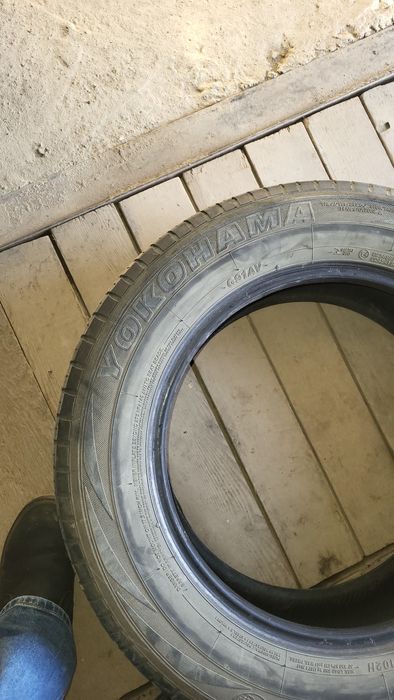 Шины ( комплект)  б/у