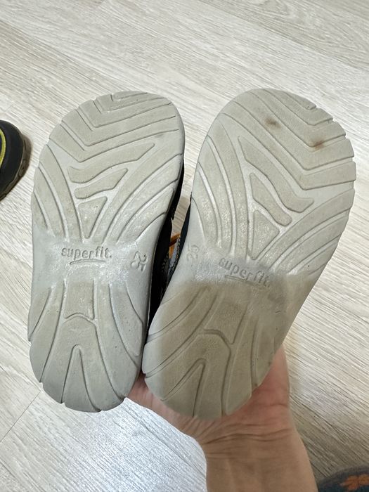 Ботинки детские осенние 23, 25 р