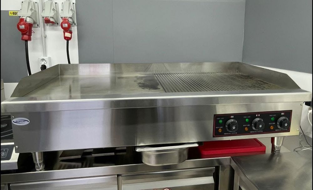 Grill electric 380v, 1,2 m, neted-striat,3 zone.