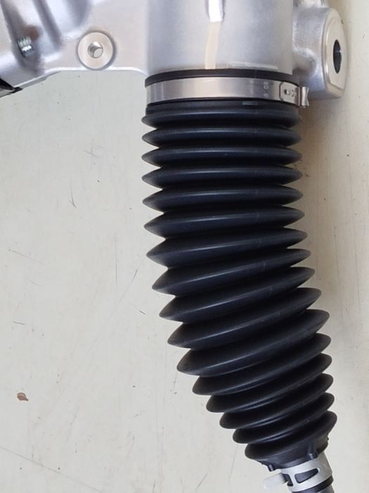 Кормилна рейка за Нисан