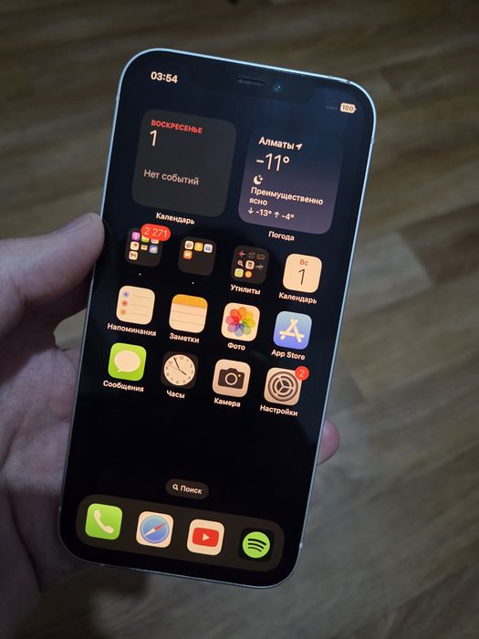Iphone 12 64 гб в хорошем состоянии