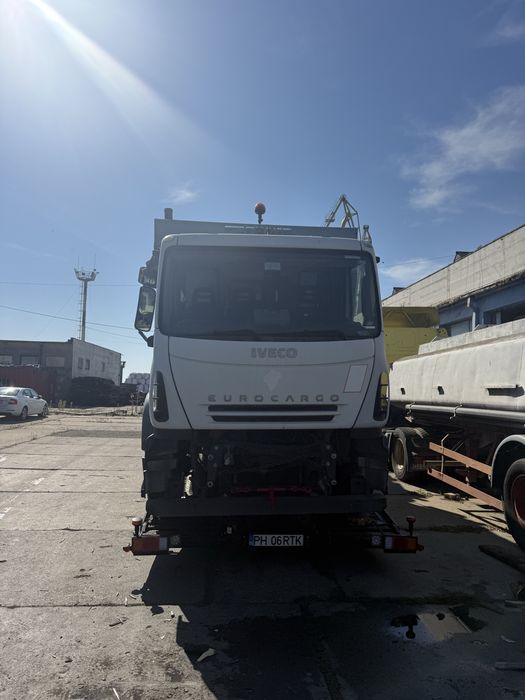 dezmembrez gunoiera