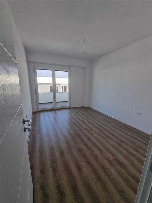 Дава се под наем Многостаен апартамент в Пловдив, Каменица 1 - 86 кв.м за 433.5 € - Снимка #2