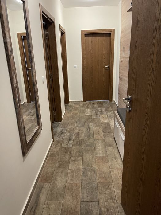 Дава се под наем Тристаен апартамент в Бургас, Възраждане - 90 кв.м за 5500 € - Снимка #2