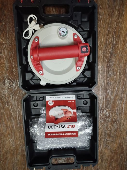 Продаю электро присоску фирма DLT  новую.