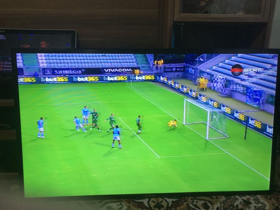 TV LED SAMSUNG professional 43” 46” full hd smart