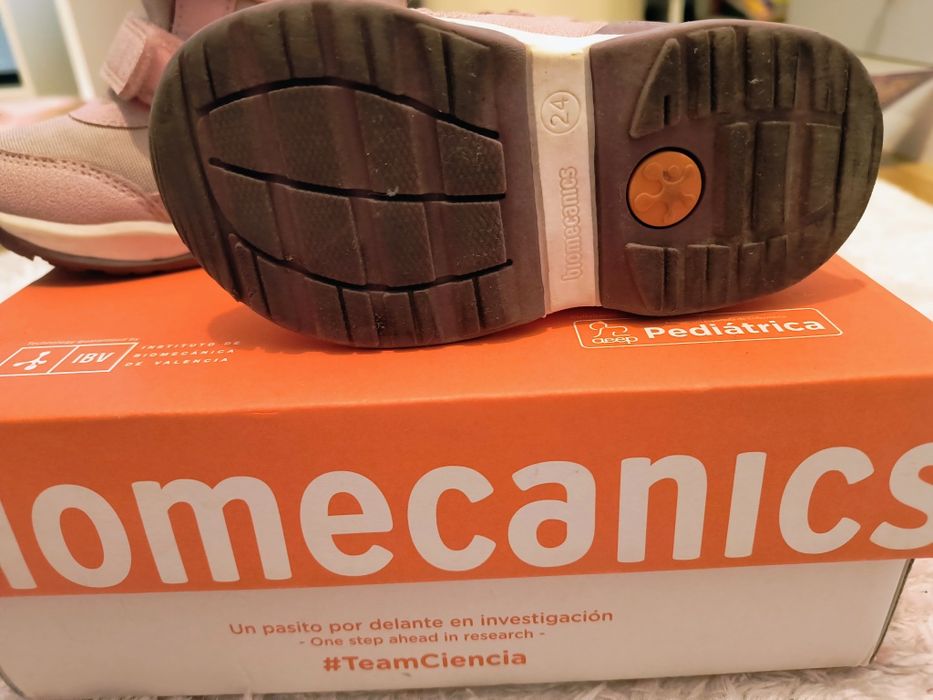 Ghete fetite mărimea 24 biomecanics