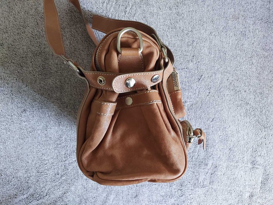 Кожена чанта в цвят коняк/кафяво от Liebeskind Berlin + dust bag