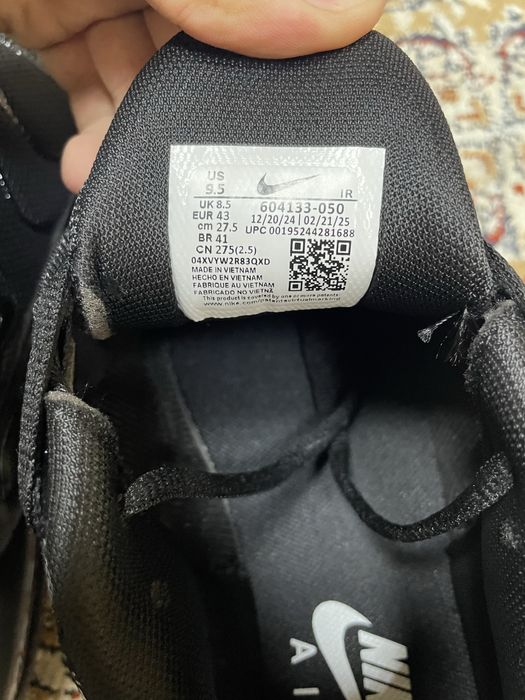 Продам air max tn черный