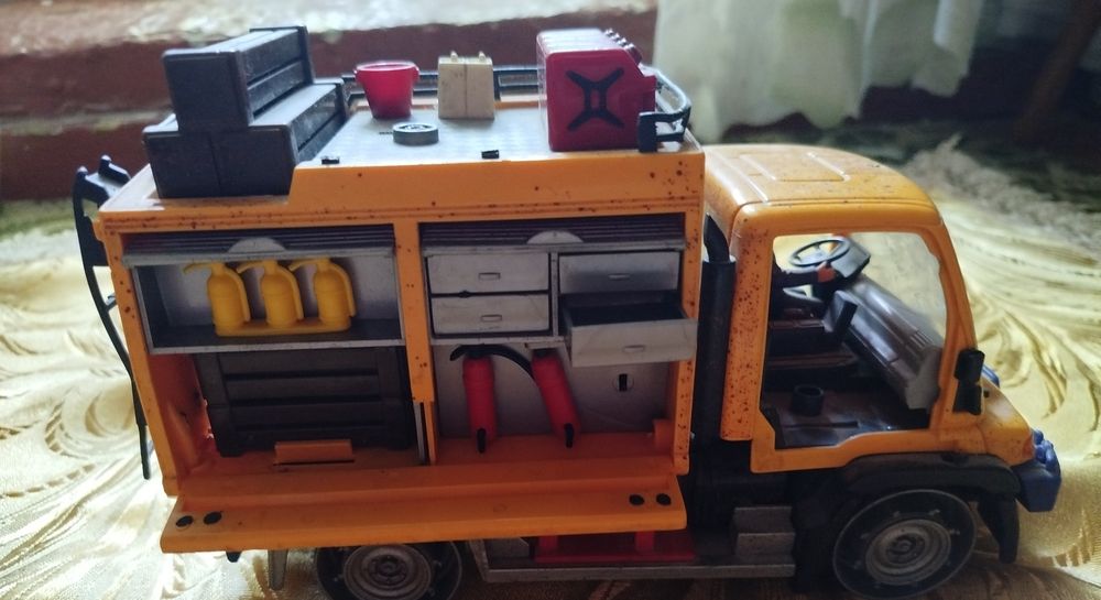 Машины металлические