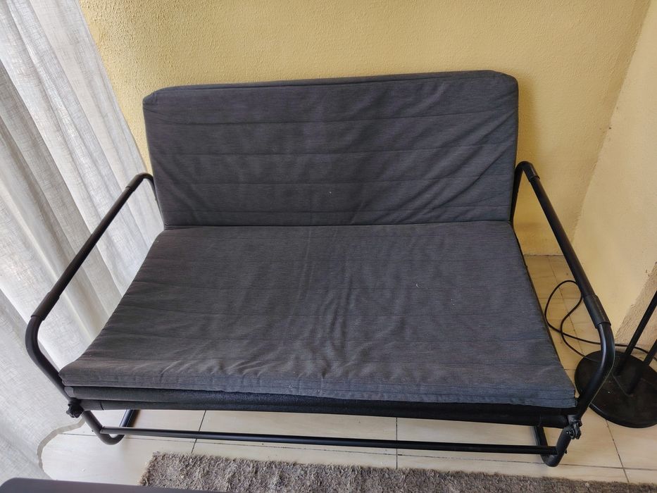 Canapea extensibila terasa stare excelenta