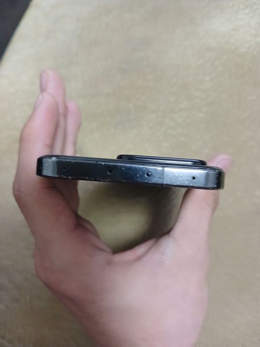 Xiaomi 13 flagman. Korobkasi bilan