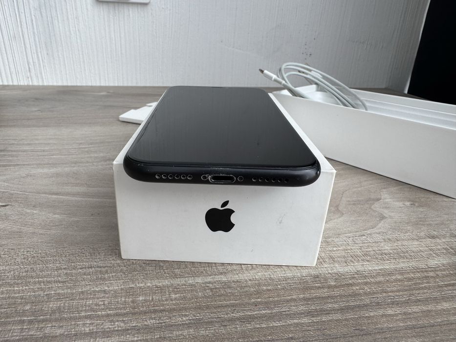 Iphone XR без ремонта