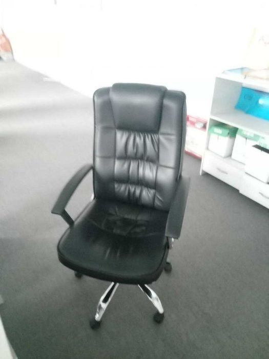 Ofis mebellari srochna sotiladi SHOSHILING !!!